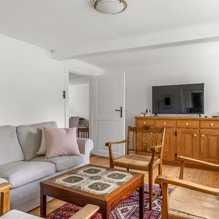 Vakantiehuis Ilsa - 9-8km From The Sea By Interhome *