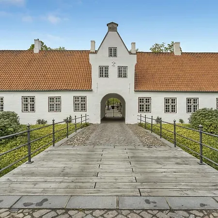 Ilsa - 9-8km From The Sea By Interhome Tønder